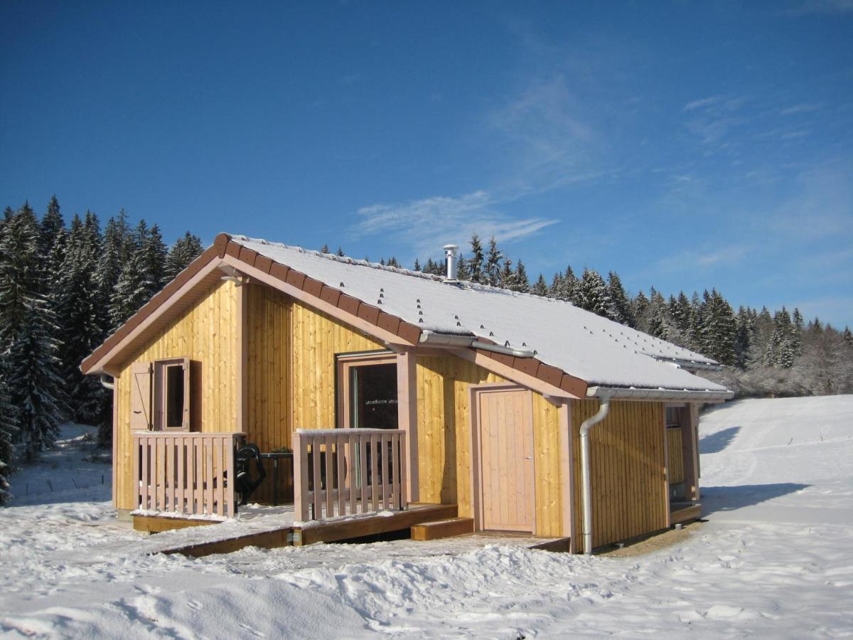 Chalets De Tremontagne 3 Etoiles Nanchez エクステリア 写真