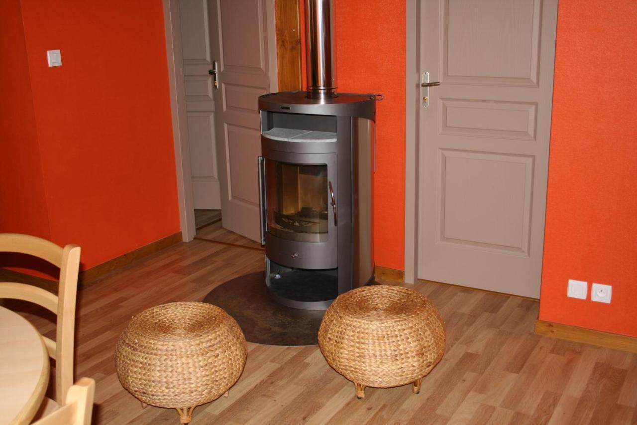 Chalets De Tremontagne 3 Etoiles Nanchez エクステリア 写真